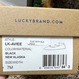 Lucky Brand Aviee Lace up flats in box